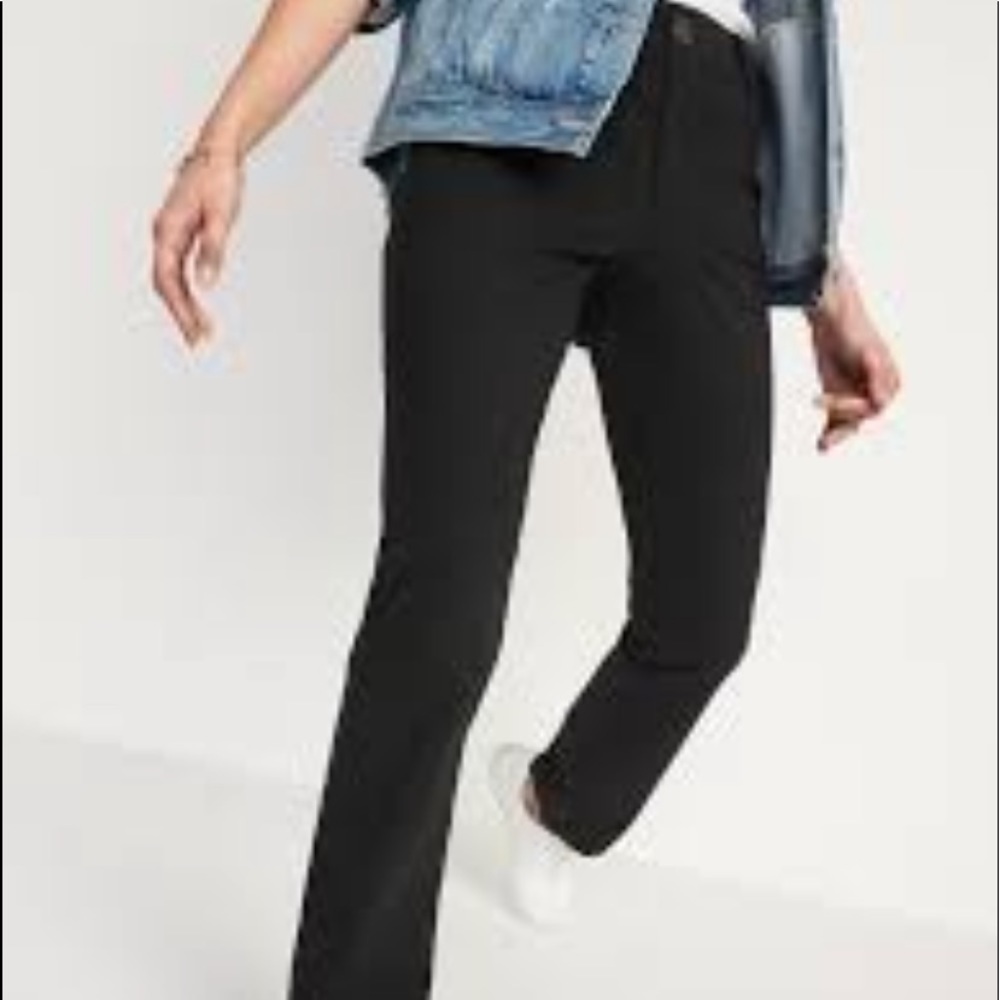 GAP  Flat Front Boot Cut Chino